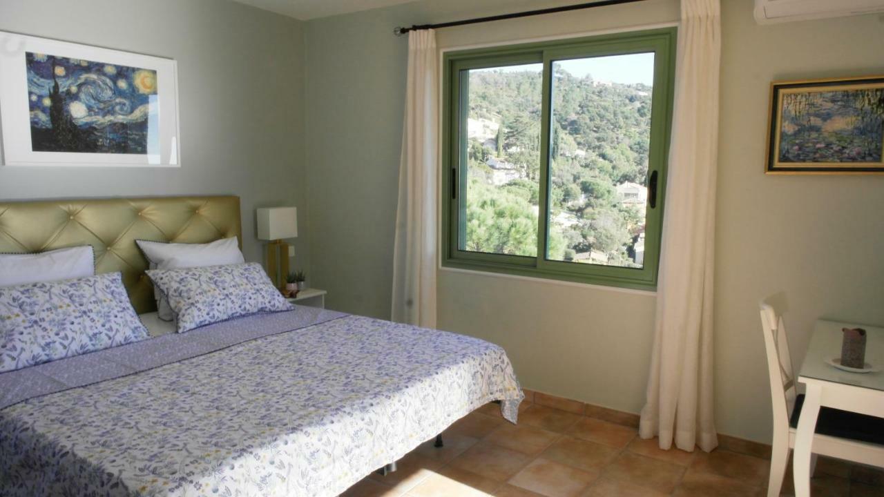 לס איסאמברה Villa Patrimoine מראה חיצוני תמונה
